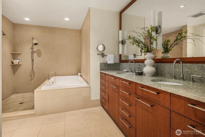 Property photo for 1521 2nd Avenue #3102, Seattle photo 26