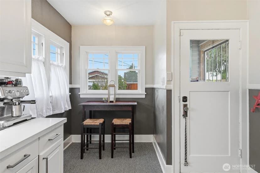Property photo for 3717 Wetmore Avenue, Everett photo 11