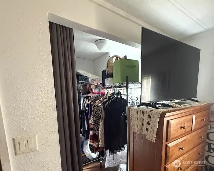 Property photo for 735 S Melbourne Street S, Westport photo 8