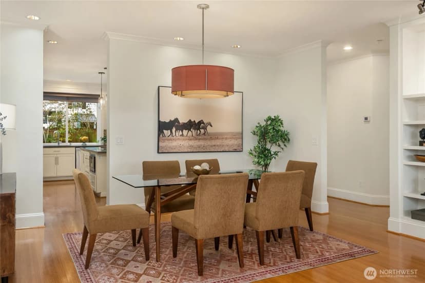 Property photo for 5537 37th Avenue Ne, Seattle photo 8