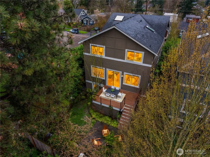 Property photo for 5537 37th Avenue Ne, Seattle photo 37