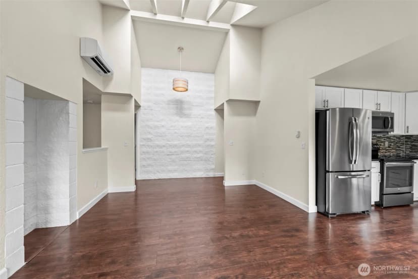 Property photo for 8410 29th Street W, University Place photo 9