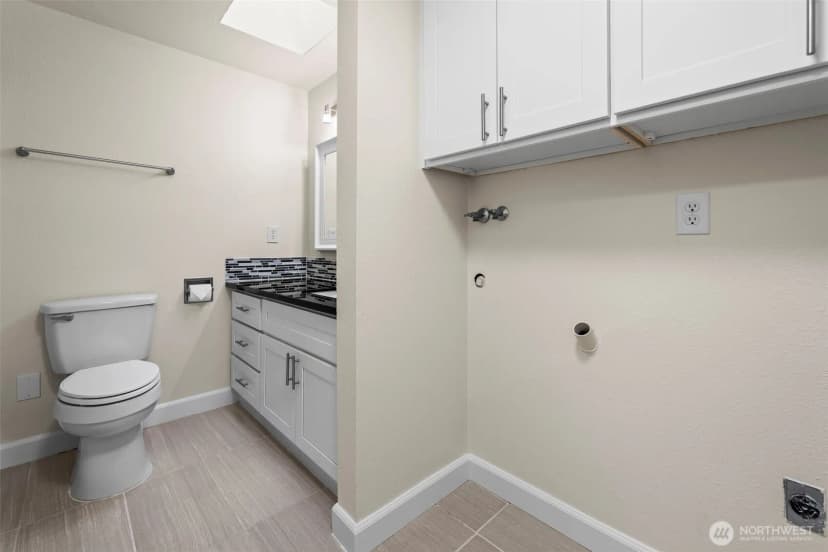 Property photo for 8410 29th Street W, University Place photo 19