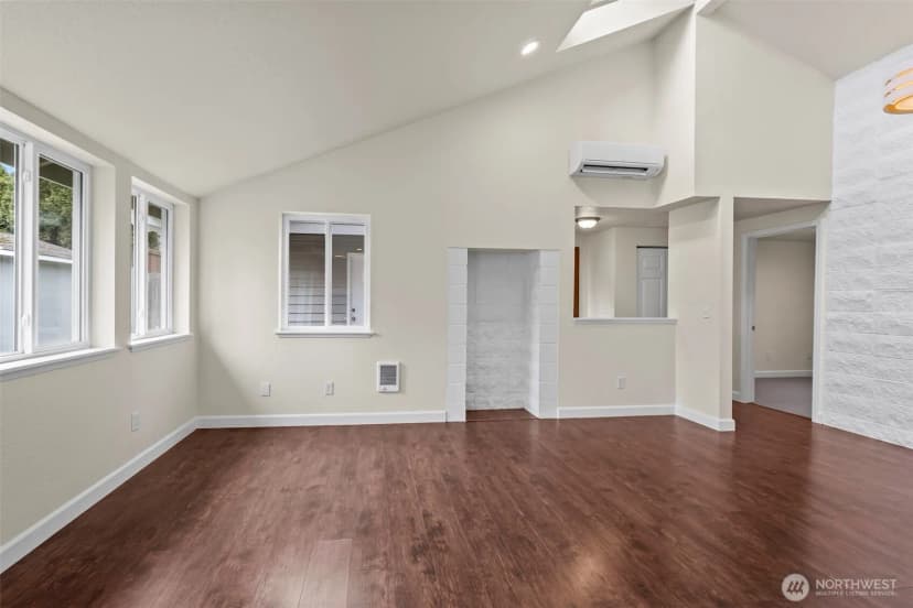 Property photo for 8410 29th Street W, University Place photo 7