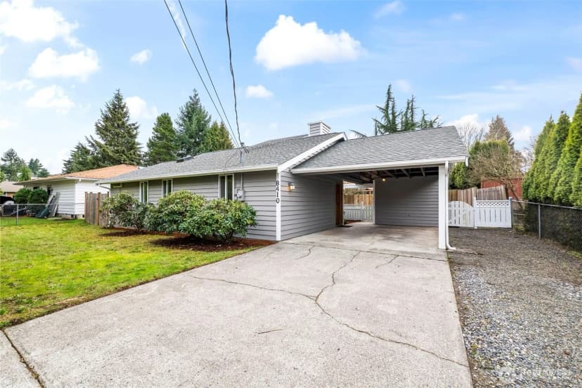 Property photo for 8410 29th Street W, University Place photo 3