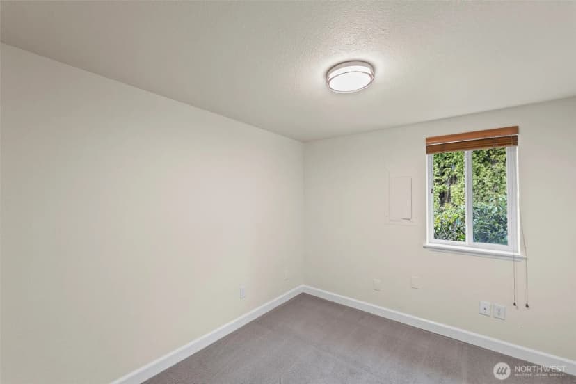 Property photo for 8410 29th Street W, University Place photo 16