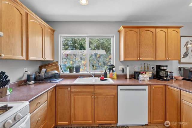 Property photo for 4244 Archer Drive, Bellingham photo 5