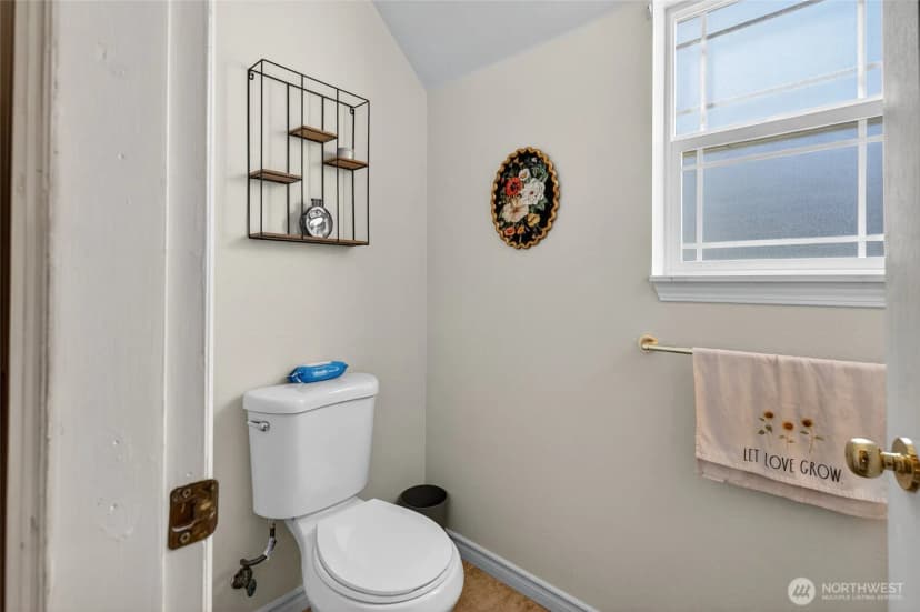 Property photo for 4244 Archer Drive, Bellingham photo 29