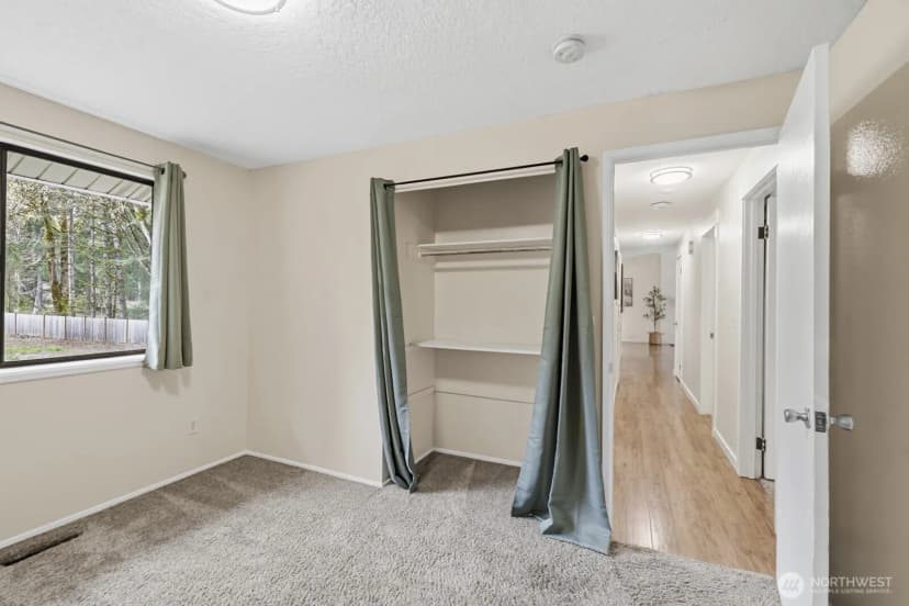 Property photo for 2191 Lakemoor Drive Sw, Olympia photo 19
