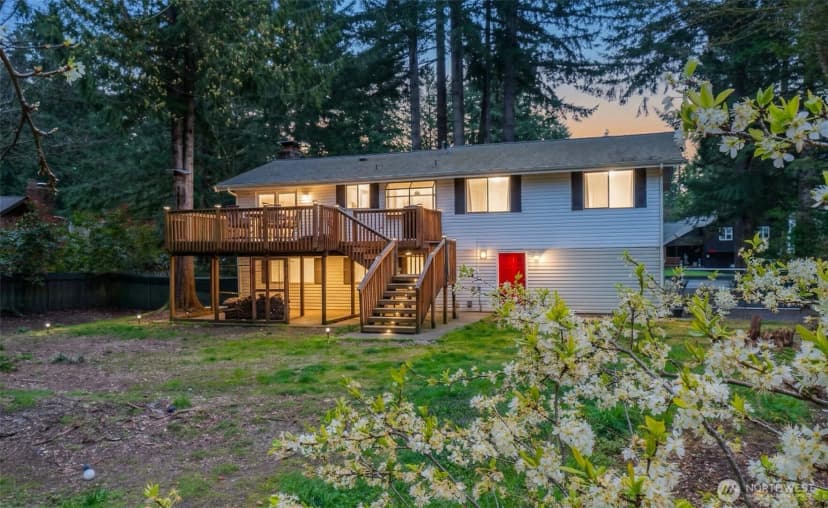 Property photo for 2191 Lakemoor Drive Sw, Olympia photo 3