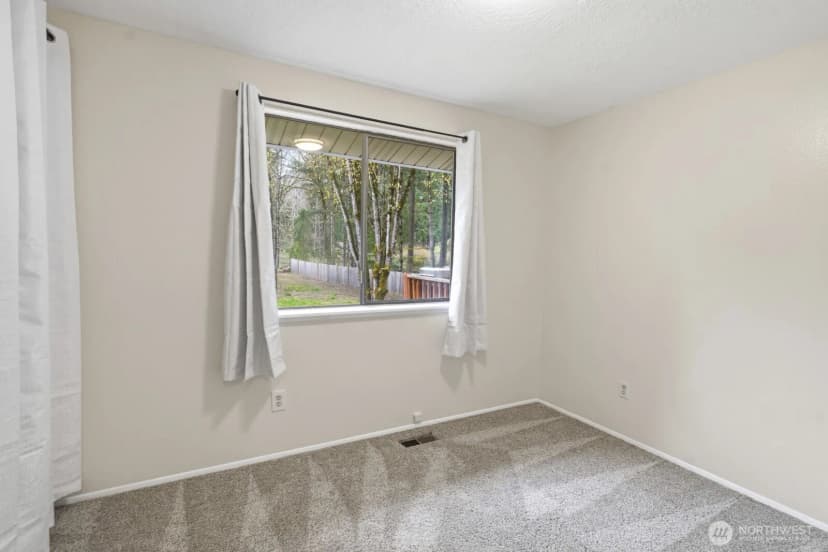Property photo for 2191 Lakemoor Drive Sw, Olympia photo 18