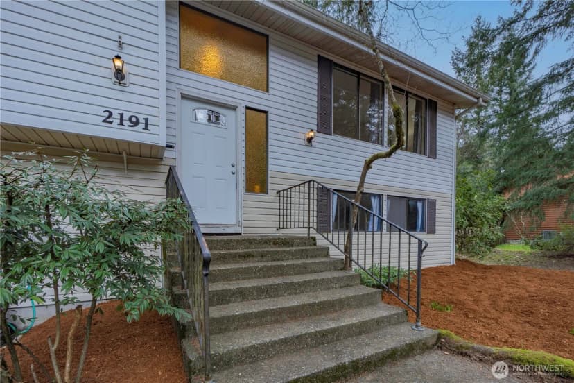 Property photo for 2191 Lakemoor Drive Sw, Olympia photo 5