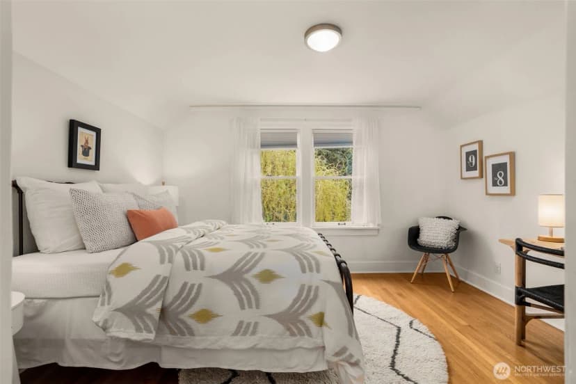Property photo for 1724 31st Avenue, Seattle photo 18