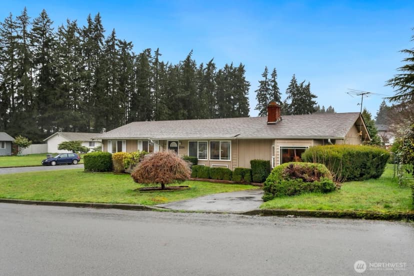 Property photo for 2504 S 365th Place, Federal Way