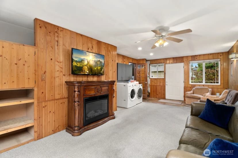 Property photo for 2504 S 365th Place, Federal Way photo 5