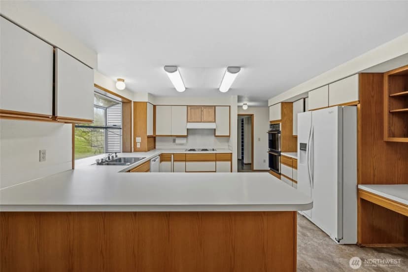 Property photo for 3700 E Fir Street, Mount Vernon photo 11