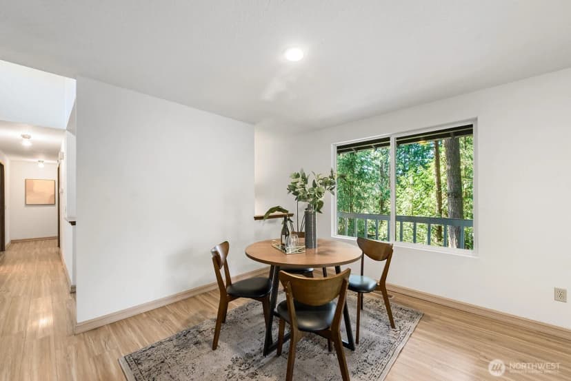 Property photo for 2014 193rd Avenue Se, Sammamish photo 11
