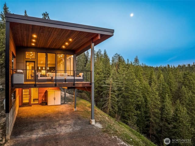Property photo for 1912 Alpenview Drive, Leavenworth photo 3