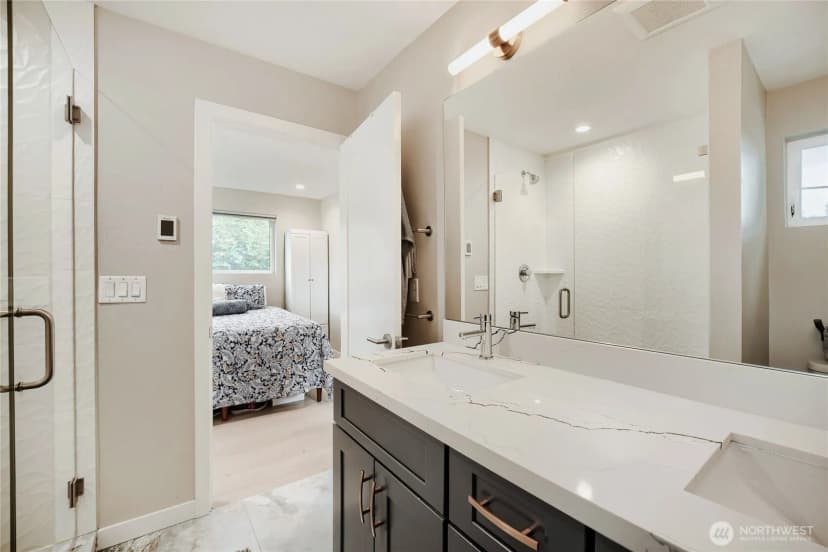Property photo for 12534 C 5th Avenue Ne, Seattle photo 19