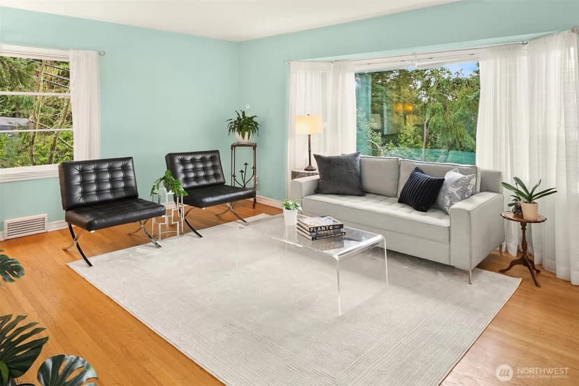 Property photo for 15828 25th Avenue Sw, Burien photo 18