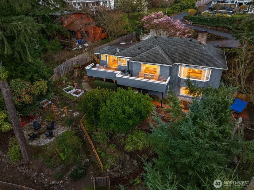 Property photo for 15828 25th Avenue Sw, Burien photo 36