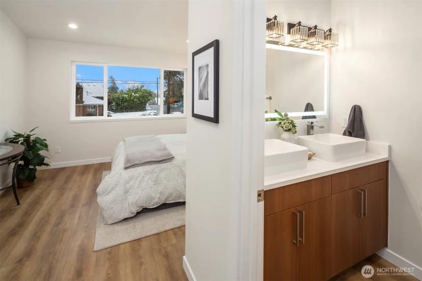 Property photo for 4814 14th Avenue S, Seattle photo 18