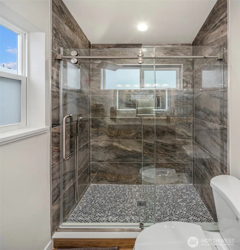 Property photo for 4814 14th Avenue S, Seattle photo 19