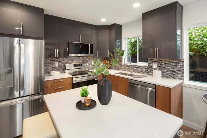 Property photo for 4814 14th Avenue S, Seattle photo 6