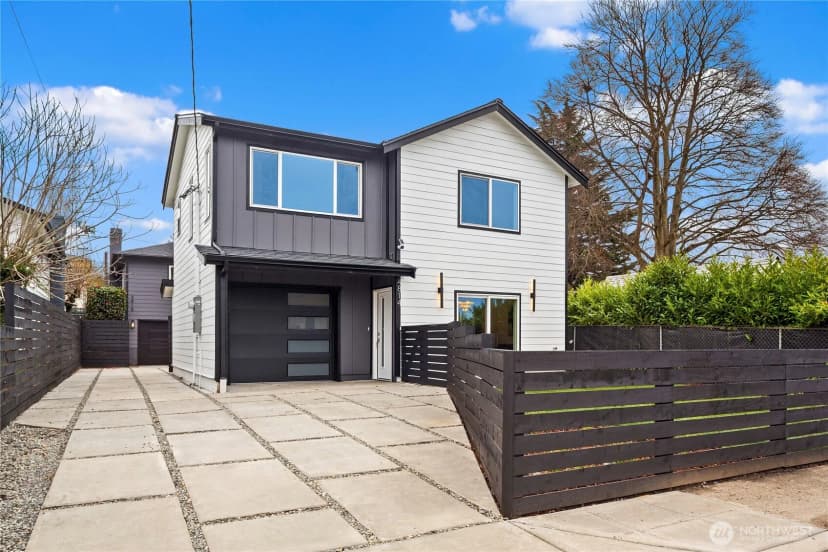 Property photo for 4814 14th Avenue S, Seattle photo 2