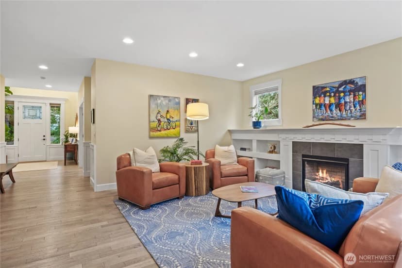 Property photo for 9150 Burlingame Court Ne, Bainbridge Island photo 6