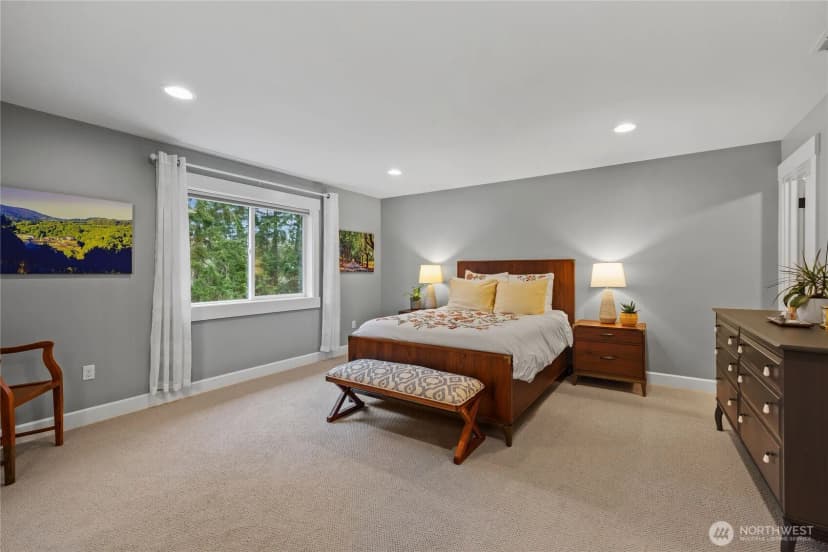 Property photo for 9150 Burlingame Court Ne, Bainbridge Island photo 19