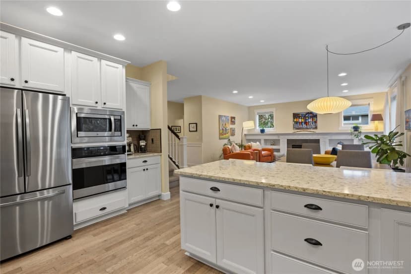 Property photo for 9150 Burlingame Court Ne, Bainbridge Island photo 14