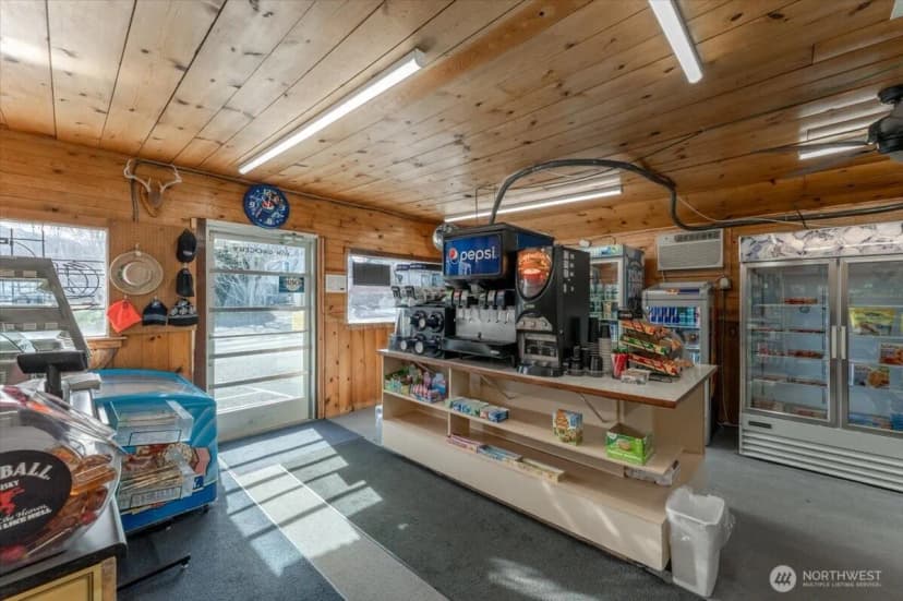 Property photo for 119 E Coulee Boulevard, Electric City photo 12