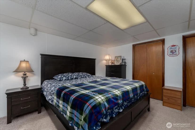 Property photo for 119 E Coulee Boulevard, Electric City photo 22