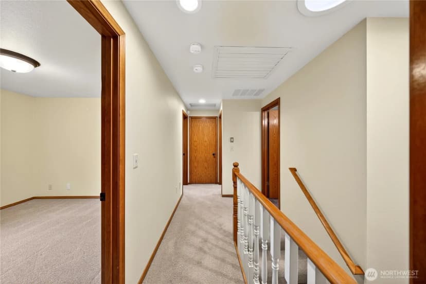 Property photo for 16273 Par Four Lane, Burlington photo 18