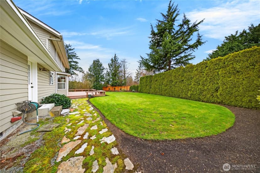 Property photo for 16273 Par Four Lane, Burlington photo 35