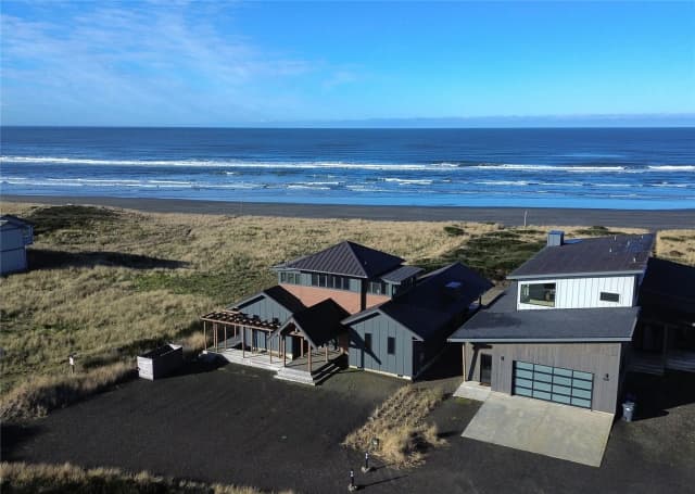Property photo for 911 Dune Crest, Westport