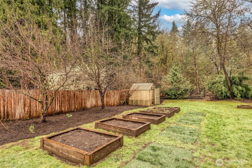 Property photo for 13656 197th Avenue Se, Renton photo 8