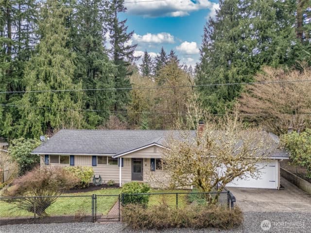 Property photo for 13656 197th Avenue Se, Renton photo 2