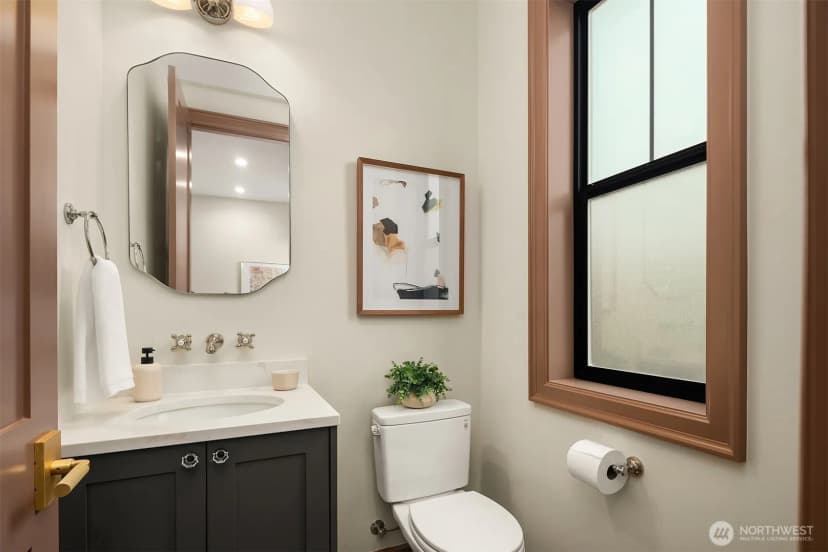 Property photo for 20701 82nd Avenue W #b, Edmonds photo 15
