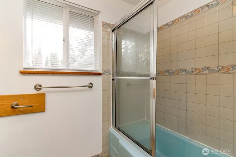 Property photo for 1317 Stillwell Street Ne, Olympia photo 20