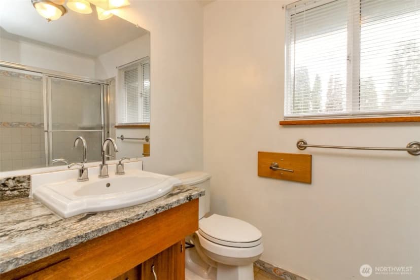 Property photo for 1317 Stillwell Street Ne, Olympia photo 19