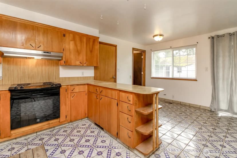 Property photo for 1317 Stillwell Street Ne, Olympia photo 26