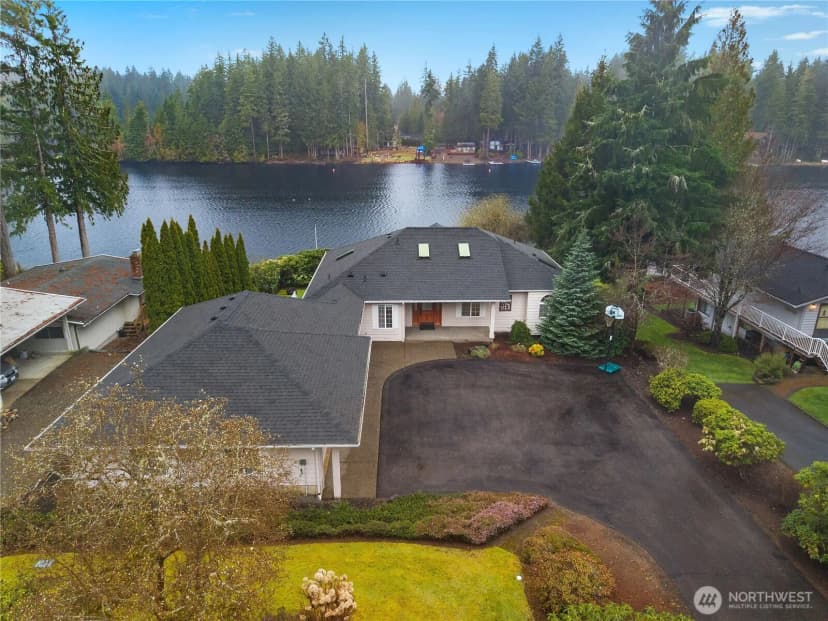 Property photo for 651 E Ballantrae Drive, Shelton photo 34