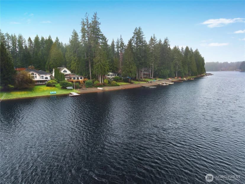 Property photo for 651 E Ballantrae Drive, Shelton photo 32
