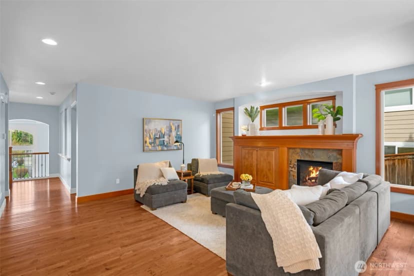 Property photo for 8835 Ne 148th Place, Kenmore photo 9