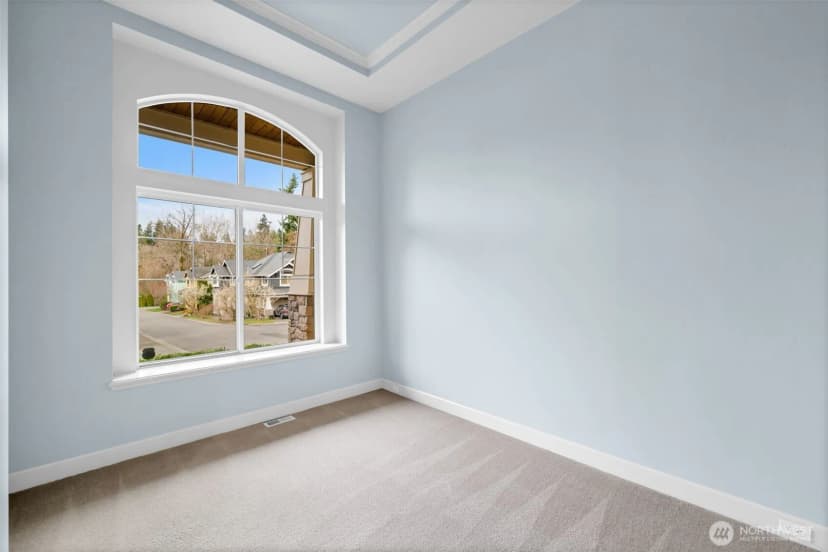 Property photo for 8835 Ne 148th Place, Kenmore photo 4