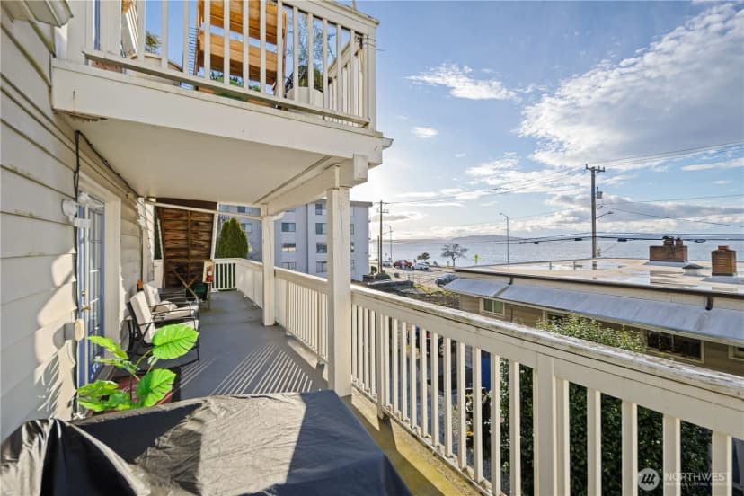 Property photo for 1788 Alki Avenue Sw, Seattle photo 12