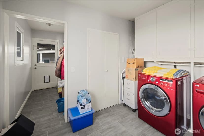 Property photo for 1788 Alki Avenue Sw, Seattle photo 28