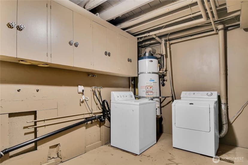 Property photo for 921 Sunset Way, Bellevue photo 16